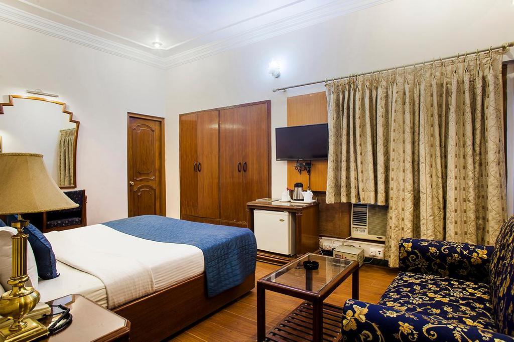 Hotel Imperial House Allāhābād Junction Eksteriør billede